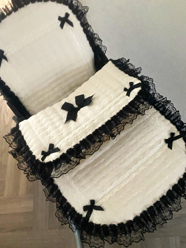 Small dolls ivory and - , black