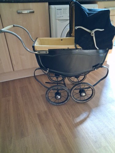 Vintage leeway dolls pram - dolls,