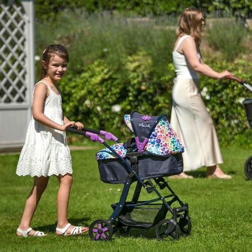 Daisy chain connect 1 - daisy, in
