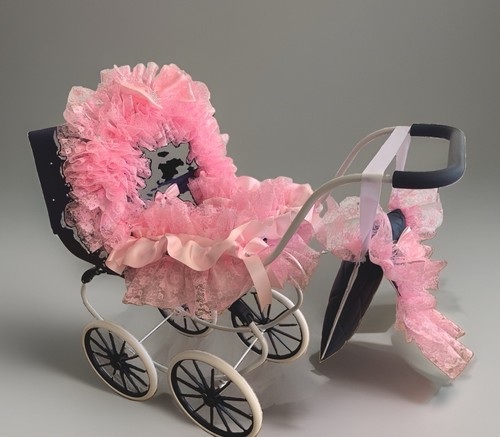 Ultra frilly pink - frilly, deluxe